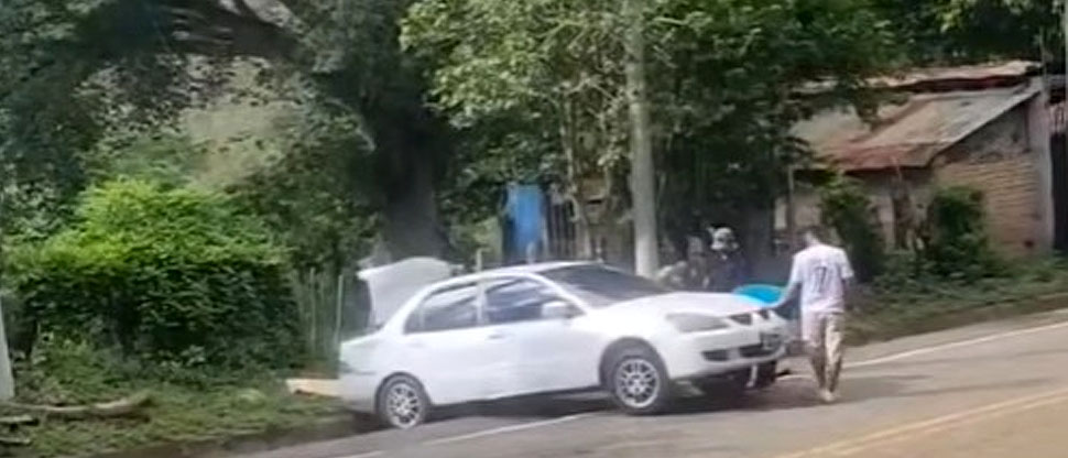 Sujetos borrachos se accidentan y casi ocasionan una tragedia en Chalatenango