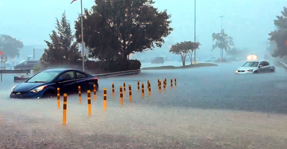 Principales ciudades de Carolina del Norte lucen inundadas tras torrenciales lluvias