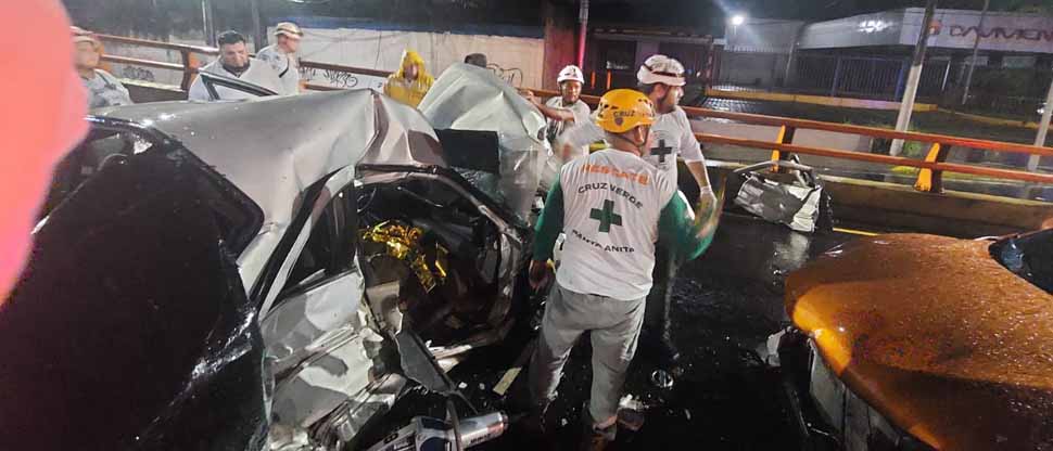 Conductor provoca que su padre pierda la vida en el bulevar de El Ejército