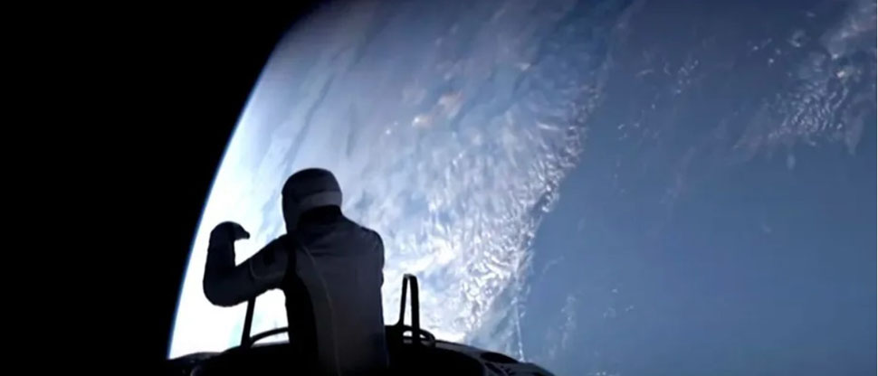 Multimillonario Jared Isaacman hizo historia al realizar el primer paseo espacial privado