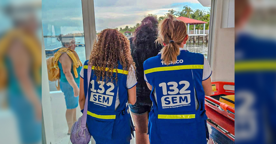 Trasladan en ambulancia marítima a mujer que sufrió un shock anafiláctico