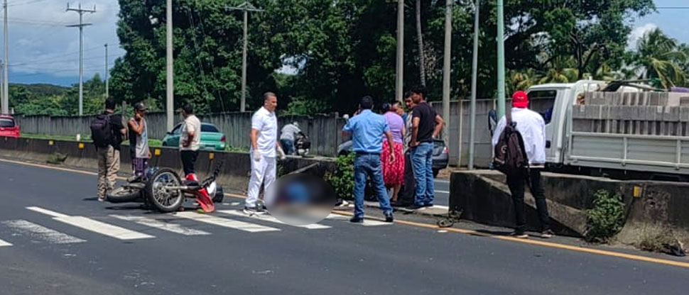 Reportan motociclista fallecido en carretera a Sonsonate