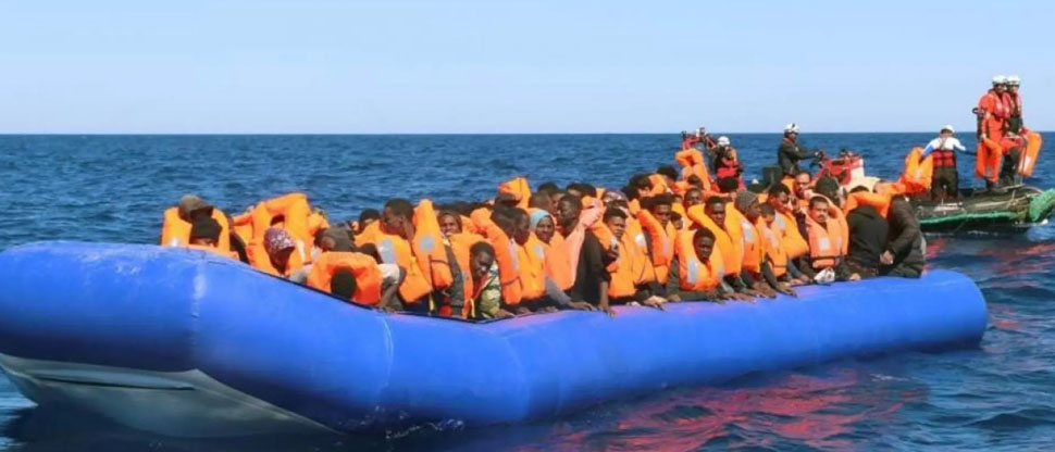 FRANCIA: Al menos 13 migrantes fallecieron tras naufragio en el canal de la mancha