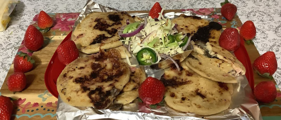 Empresarios de Chalatenango lanzarán las pupusas de fresa en su primer festival de montaña