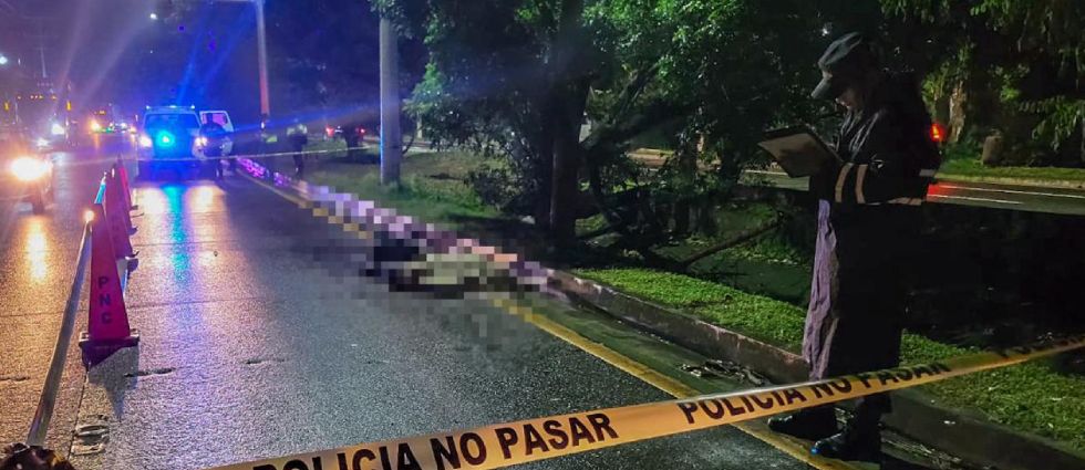 Hombre fallece al intentar cruzar la carretera Comalapa en San Marcos