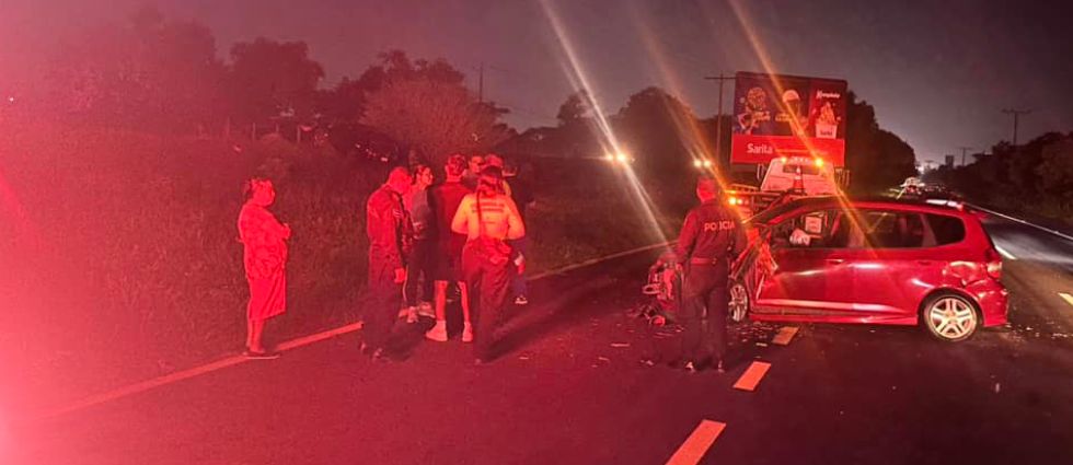 Un bebé, un niño y adultos lesionados dejó múltiple accidente carretera a Quezaltepeque
