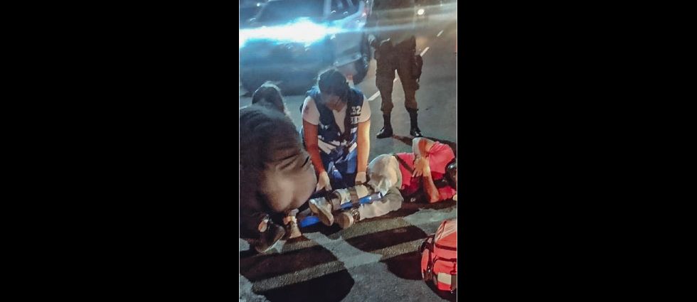 Hombre acaba con fracturas tras fuerte siniestro vial en Santa Tecla
