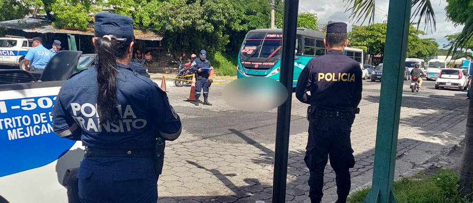 Mujer pierde la vida tras ser atropellada por microbús de la ruta 23 en la colonia Zacamil