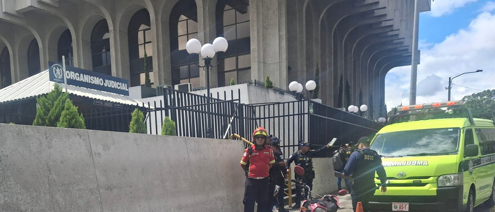 GUATEMALA: Una persona fallece en tiroteo frente a edificio de los tribunales