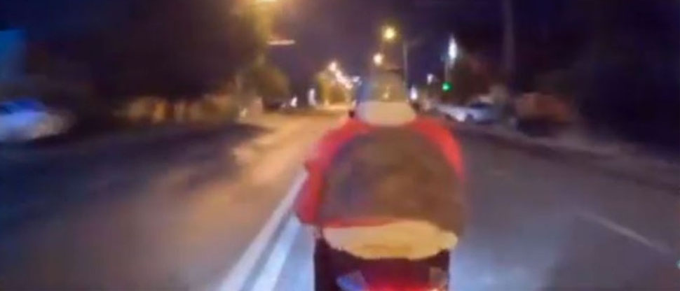 RUSIA: Motociclista de 14 años graba fuerte choque donde perdió la vida