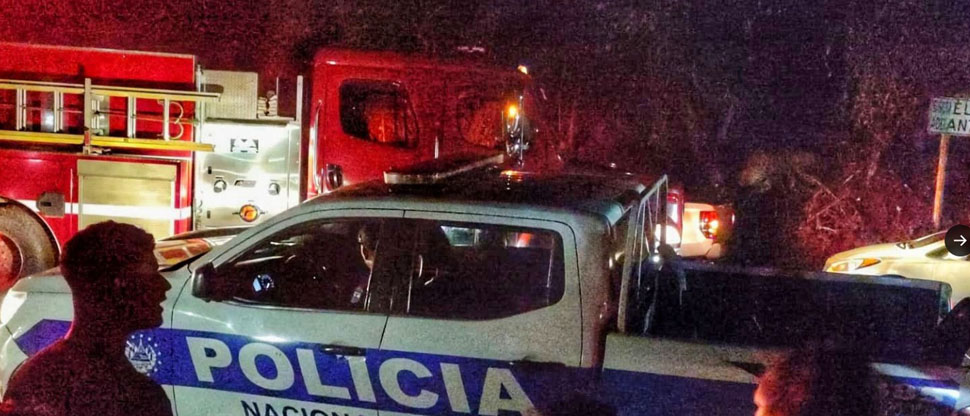 Reportan fuerte accidente de tránsito entre una grúa y un vehículo particular en San Miguel