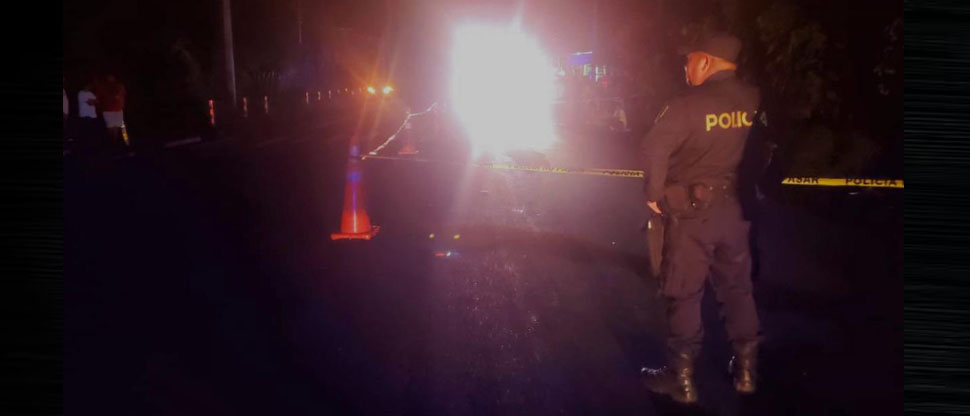 Hombre muere tras ser atropellado y conductor se da a la fuga