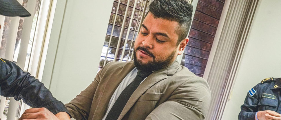 Fiscal auxiliar es capturado junto a otros sujetos por ser partes de una red de tráfico ilegal de personas