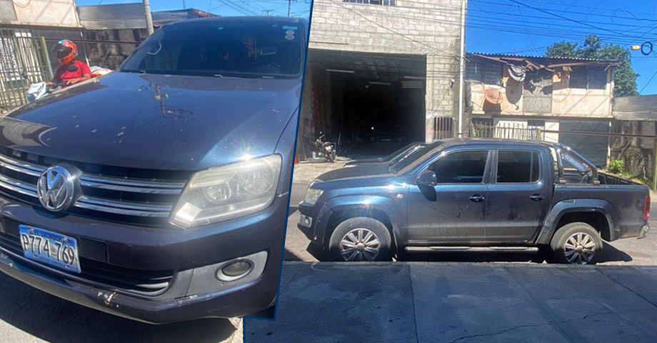 Reportan carro estado de abandono y obstruyendo el paso en San Salvador