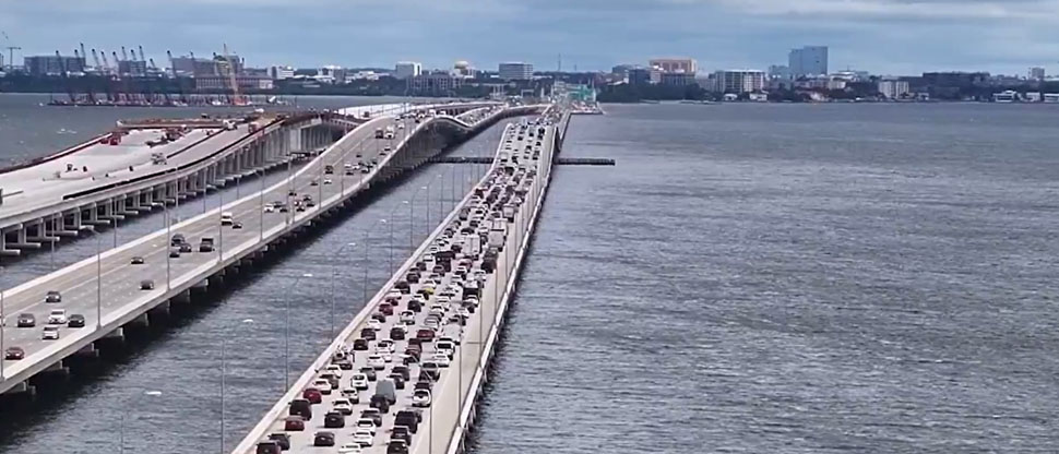 E.E.U.U: Miles de persones evacúan la zona costera del estado de Florida por llegada del Huracán Milton