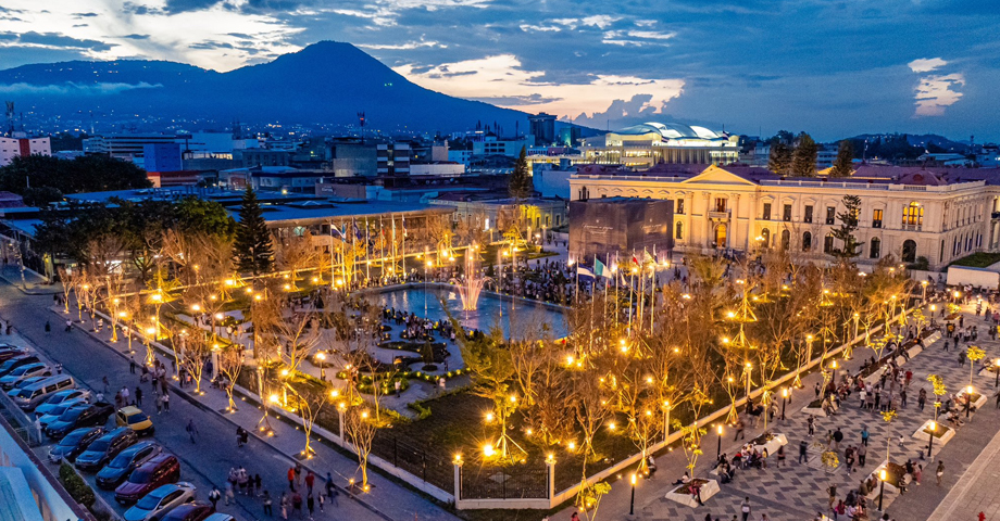 Más de 35 mil hondureños prefirieron hacer turismo en El Salvador durante la Semana Morazánica