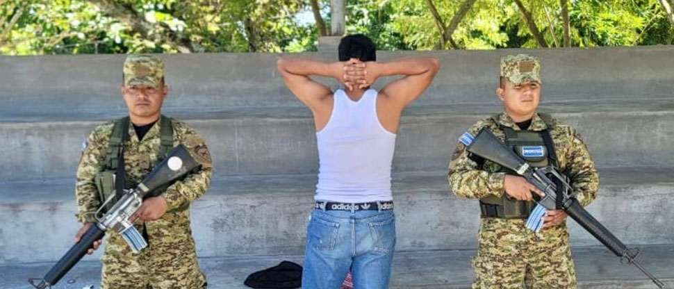 Elementos militares ubican a peligroso pandillero y lo entregan a la PNC