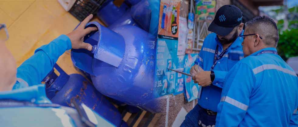 Sancionan tienda por elevar el precio del tambo de gas en Santa Tecla