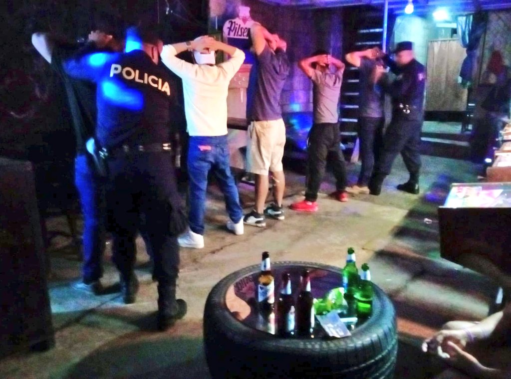 Desarrollan operativo en bares y centros nocturnos de todo el país