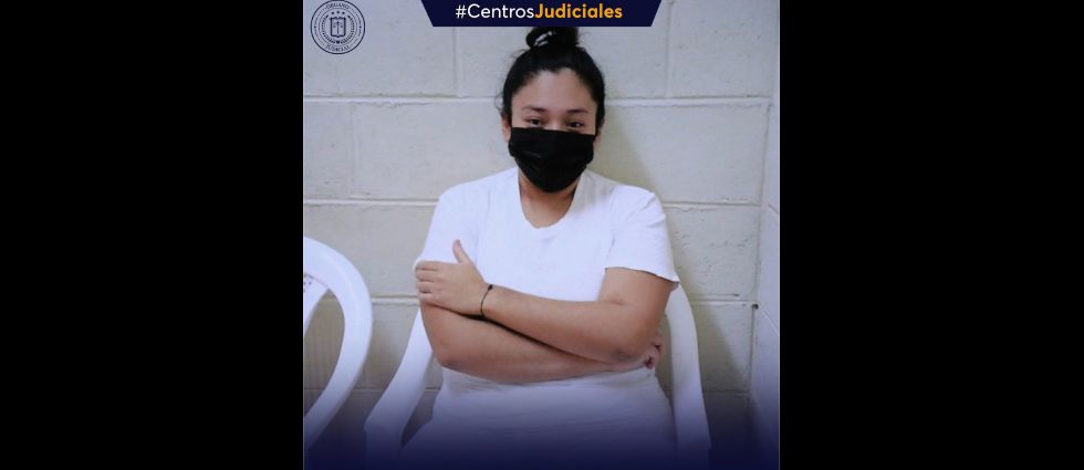 Condenan a mujer cuyo número de celular fue utilizado en una extorsión