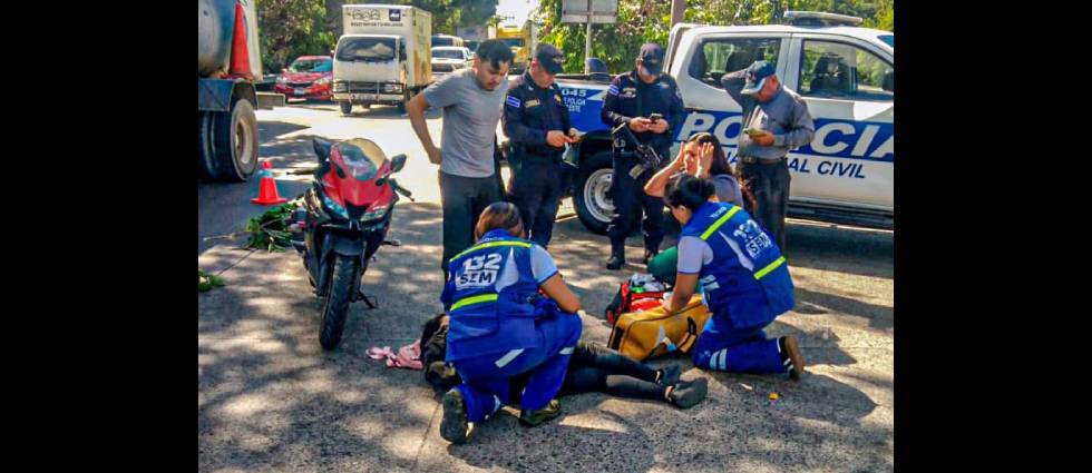 Joven mujer acaba en el hospital tras fuerte accidente en San Martín