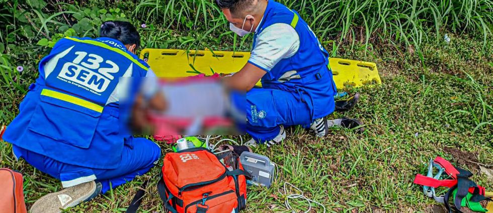 Hombre acaba en el hospital tras ser arrollado en Santa Ana