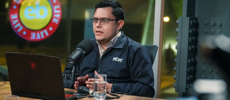 Estas son las cuatro infracciones a la ley que van a fiscalizar los semáforos adaptativos del VMT