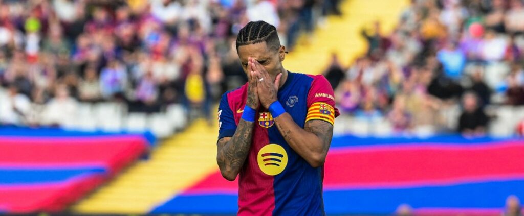 Las Palmas derrota al Barcelona y deja La Liga abierta al Madrid