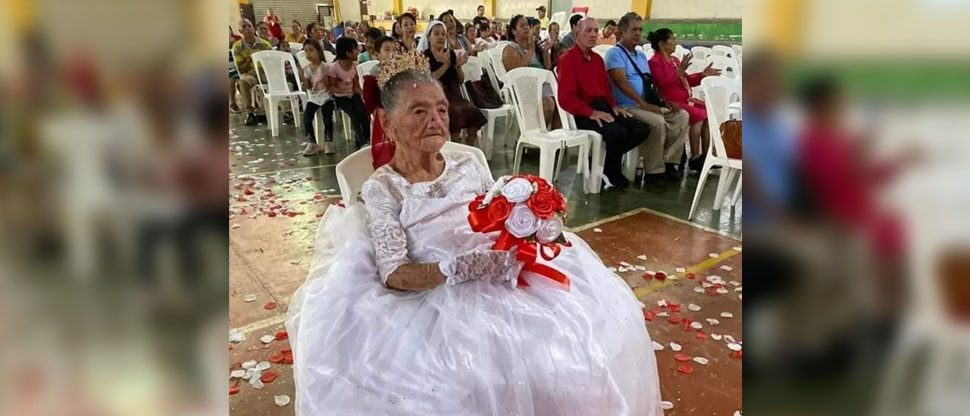 Legendaria abuelita santaneca cumple 106 años de vida