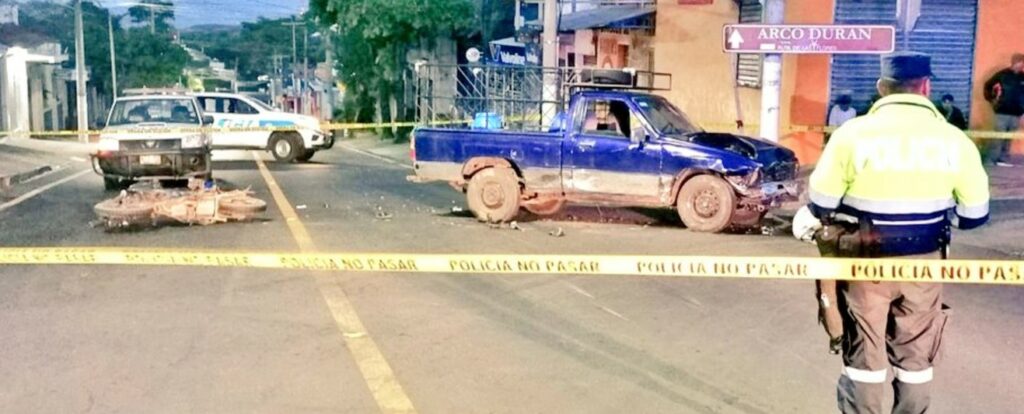 Motociclista fallece tras brutal choque en las primeras horas de este sábado