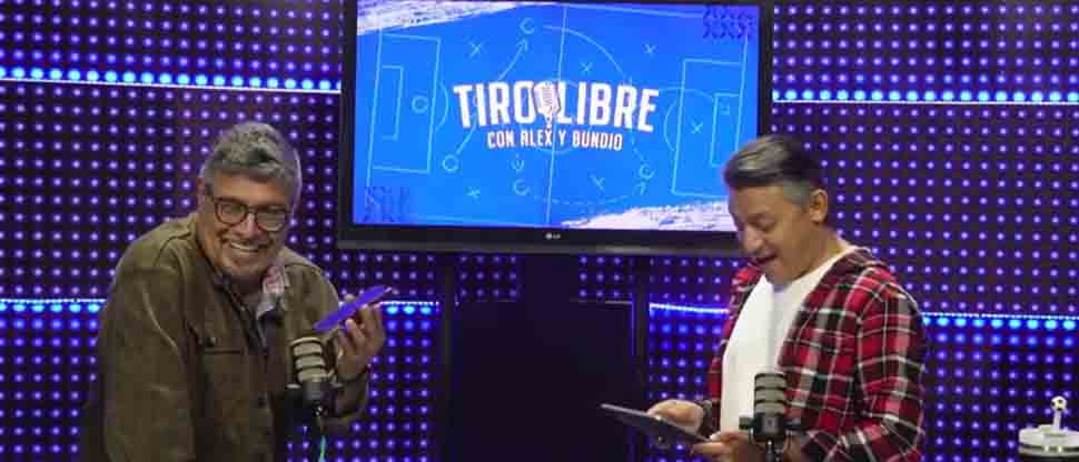 Técnico de Firpo le reclama a Alex Pineda en vivo