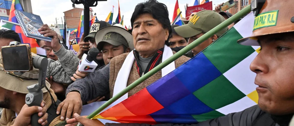 BOLIVIA: Evo Morales pide levantar bloqueos, se declara en huelga de hambre y pide diálogo