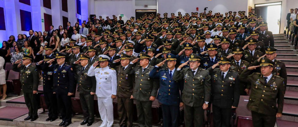 Fuerza Armada gradúa a 144 oficiales en la Licenciatura en Administración Militar