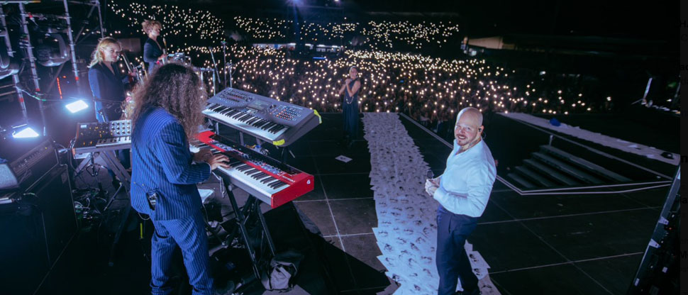 Residente envía un potente mensaje a los salvadoreños durante su concierto