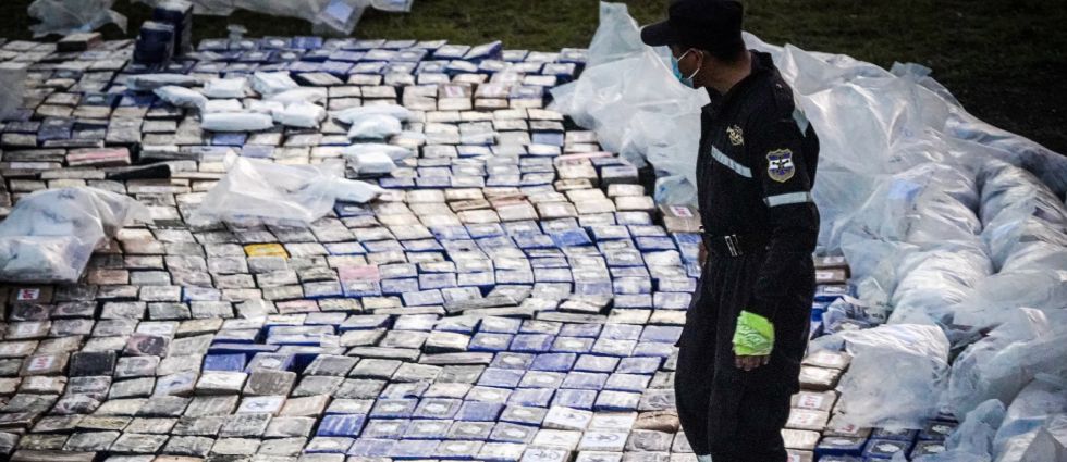 FGR y PNC destruyen cocaína valorada en más de 69 millones de dólares
