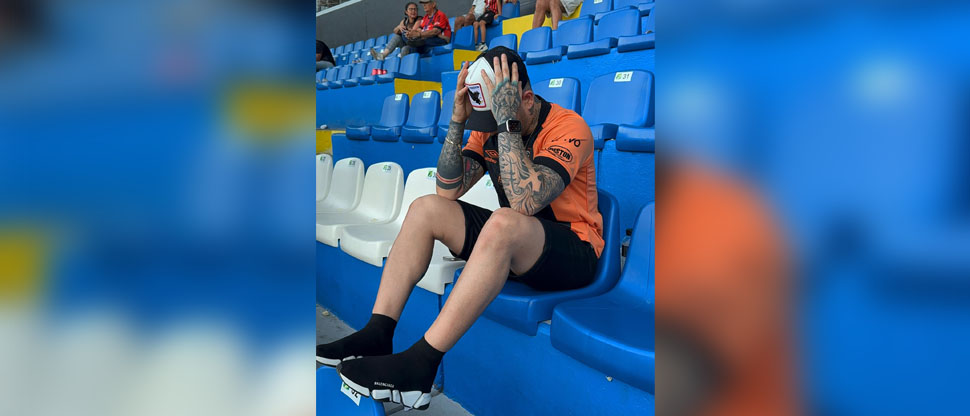 Devastado por la derrota ante FAS El Ricky culpa a los jugadores por la eliminación