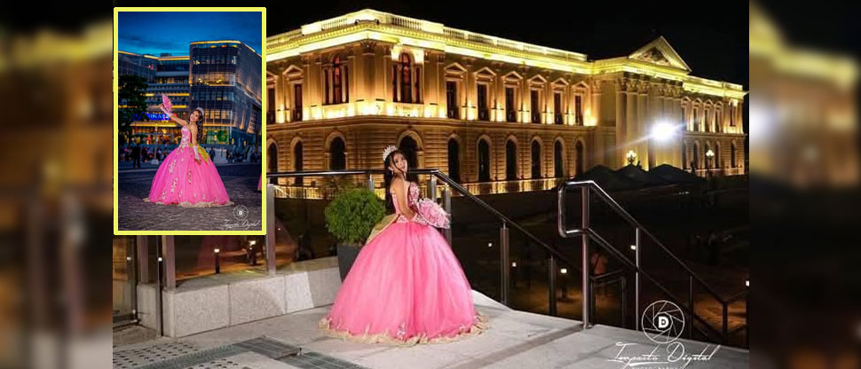 Quinceañera convierte el Centro Histórico de San Salvador en estudio fotográfico