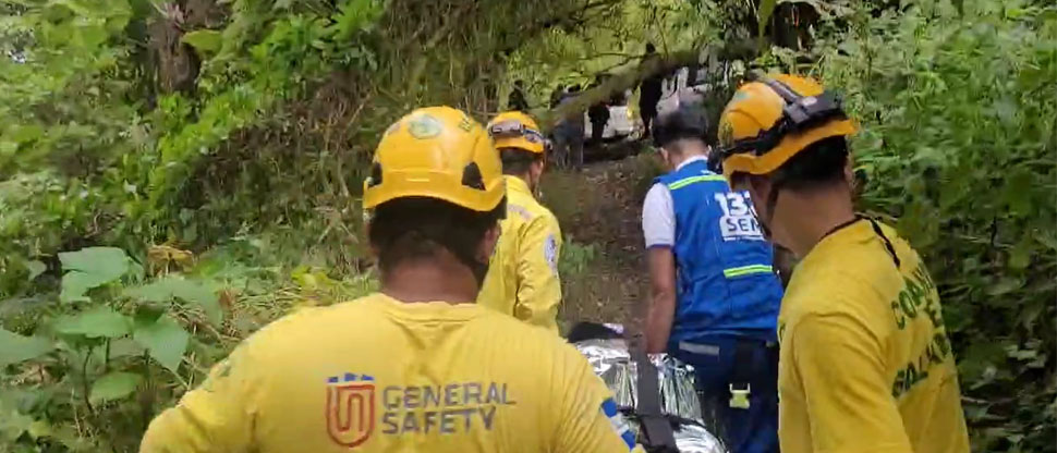 Rescatan a un grupo de 8 turistas extraviados en El Boquerón