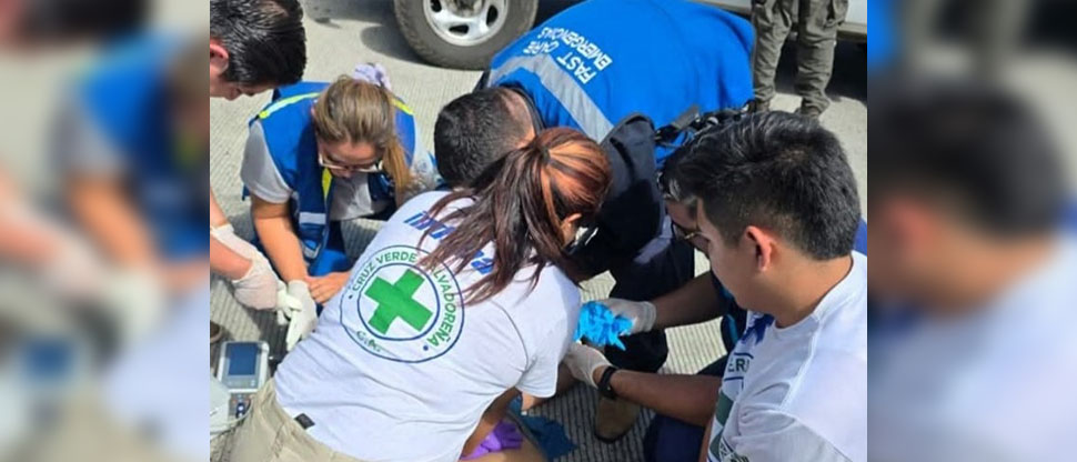 Hombre muere al caer de vehículo en marcha en cercanía de la universidad Evangélica