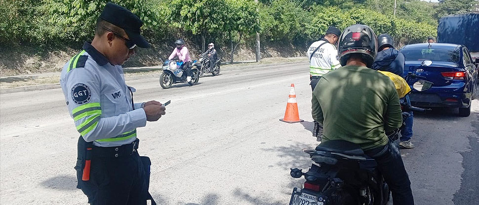 VMT intensifican controles vehiculares durante fiestas decembrinas  