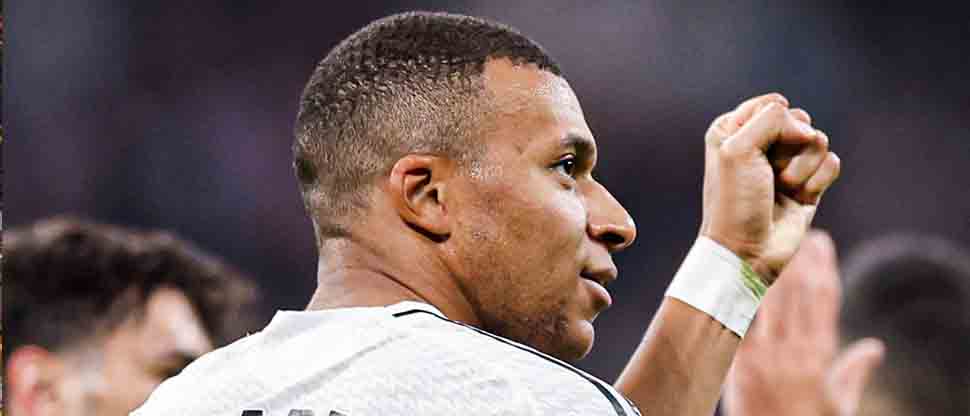 Mbappé será titular contra el Pachuca, según Edu Aguirre