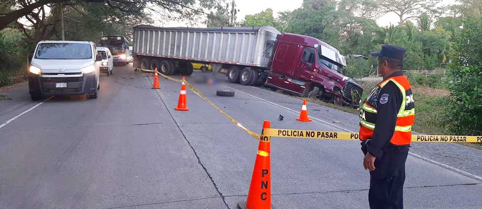 Hombre pierde la vida tras grave accidente en San Vicente