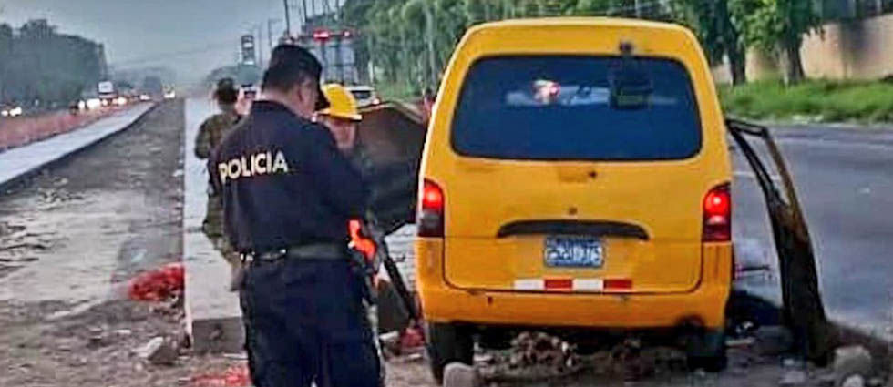 Una mujer sin vida y cinco lesionados deja grave accidente en el desvío a San Juan Opico