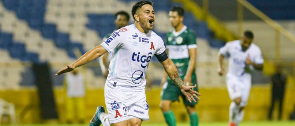 Así fueron los números de Rodolfo Zelaya durante su estadía en el Alianza