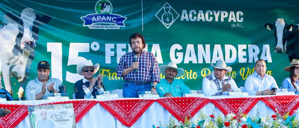 Vicepresidente Ulloa destaca compromiso del Gobierno por fortalecer el sector agropecuario