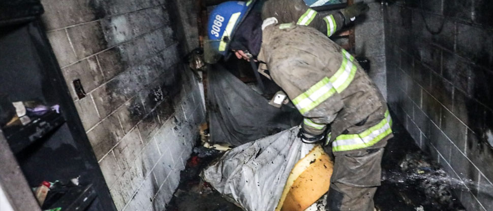Bomberos sofocan incendio en vivienda la noche del 31 de diciembre