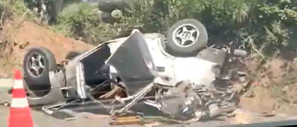 Reportan este martes aparatoso choque en carretera a Huizúcar