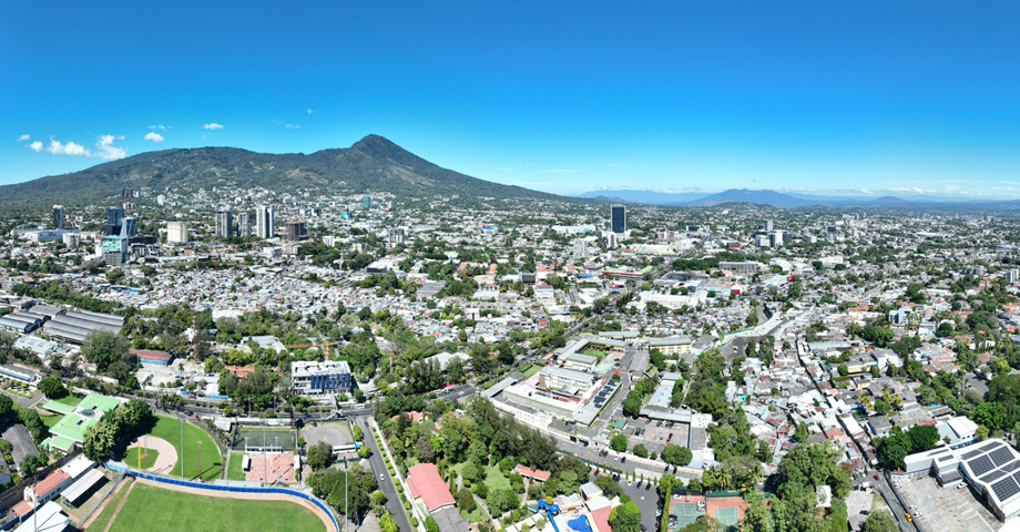 Medio Ambiente descarta presencia de Polvos del Sahara para esta semana