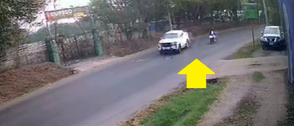 Momento de intolerancia entre conductores casi termina en accidente