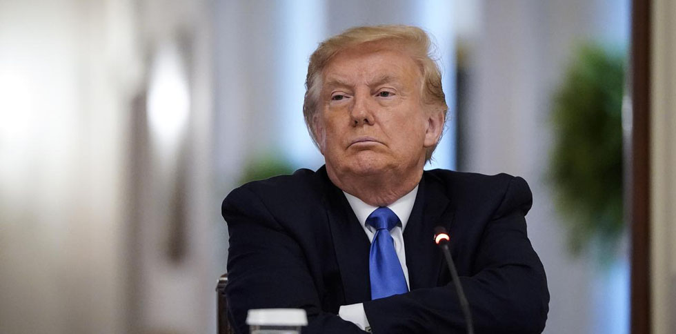 Trump firma orden ejecutiva que prohíbe a las mujeres trans participar en deportes femeninos